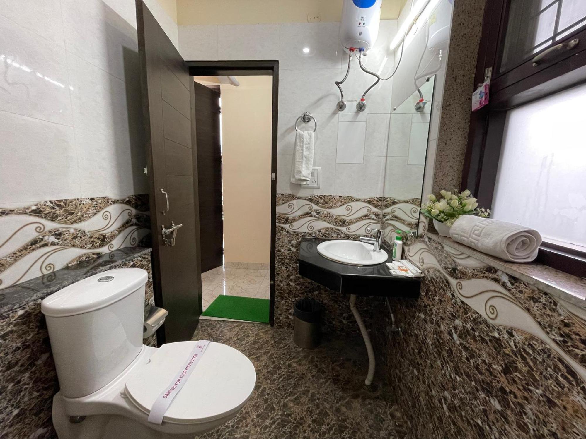 Olive Service Apartments - Golf Course Road Гургаон Номер фото