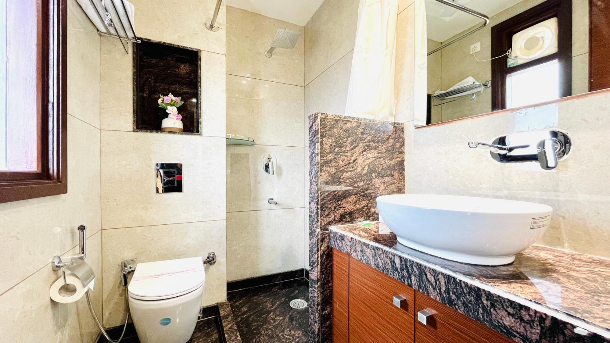 Olive Service Apartments - Golf Course Road Гургаон Экстерьер фото